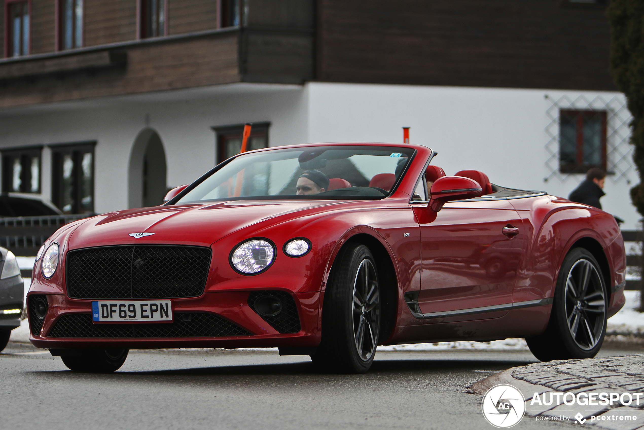 Bentley Continental GTC V8 2020