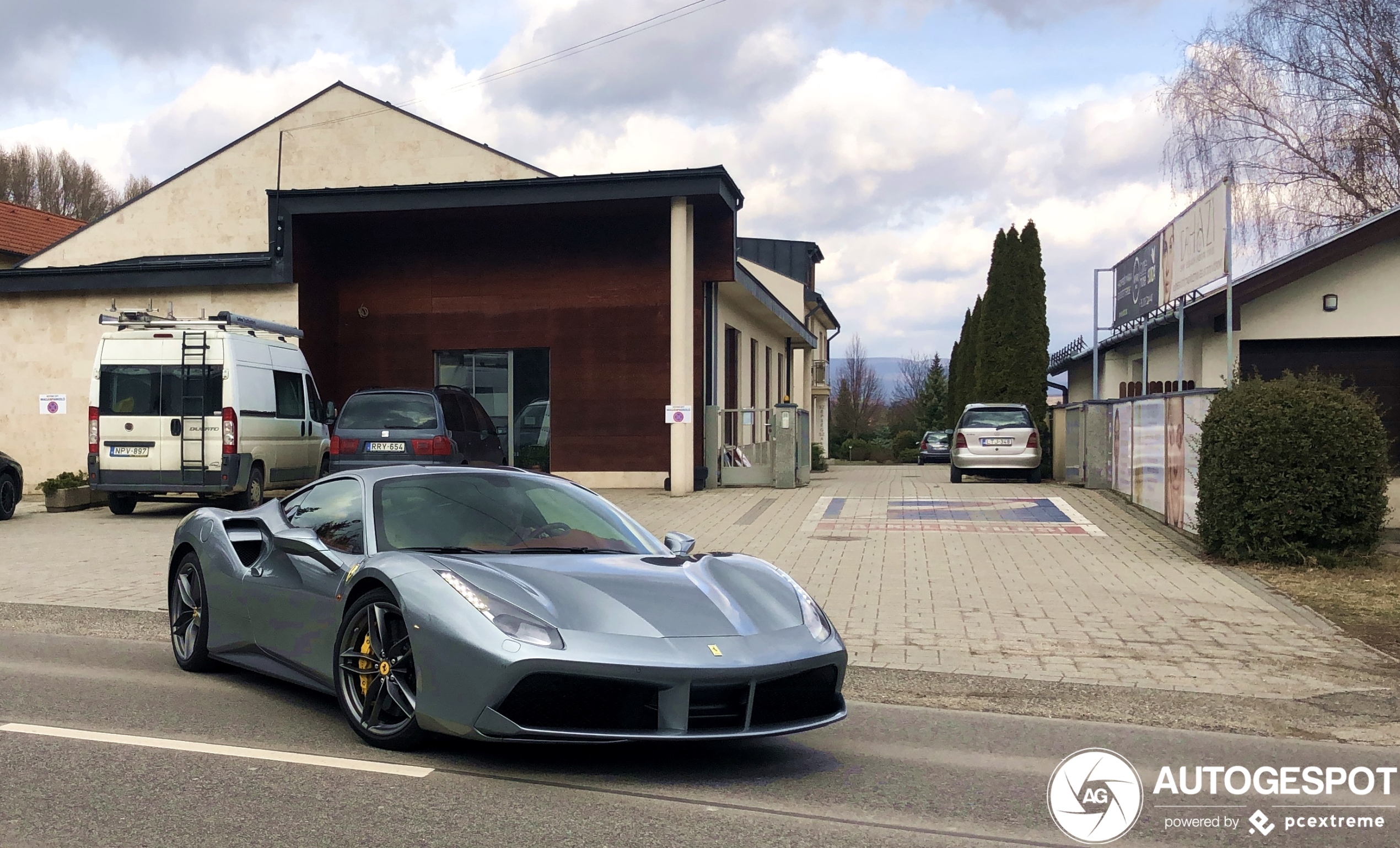 Ferrari 488 GTB