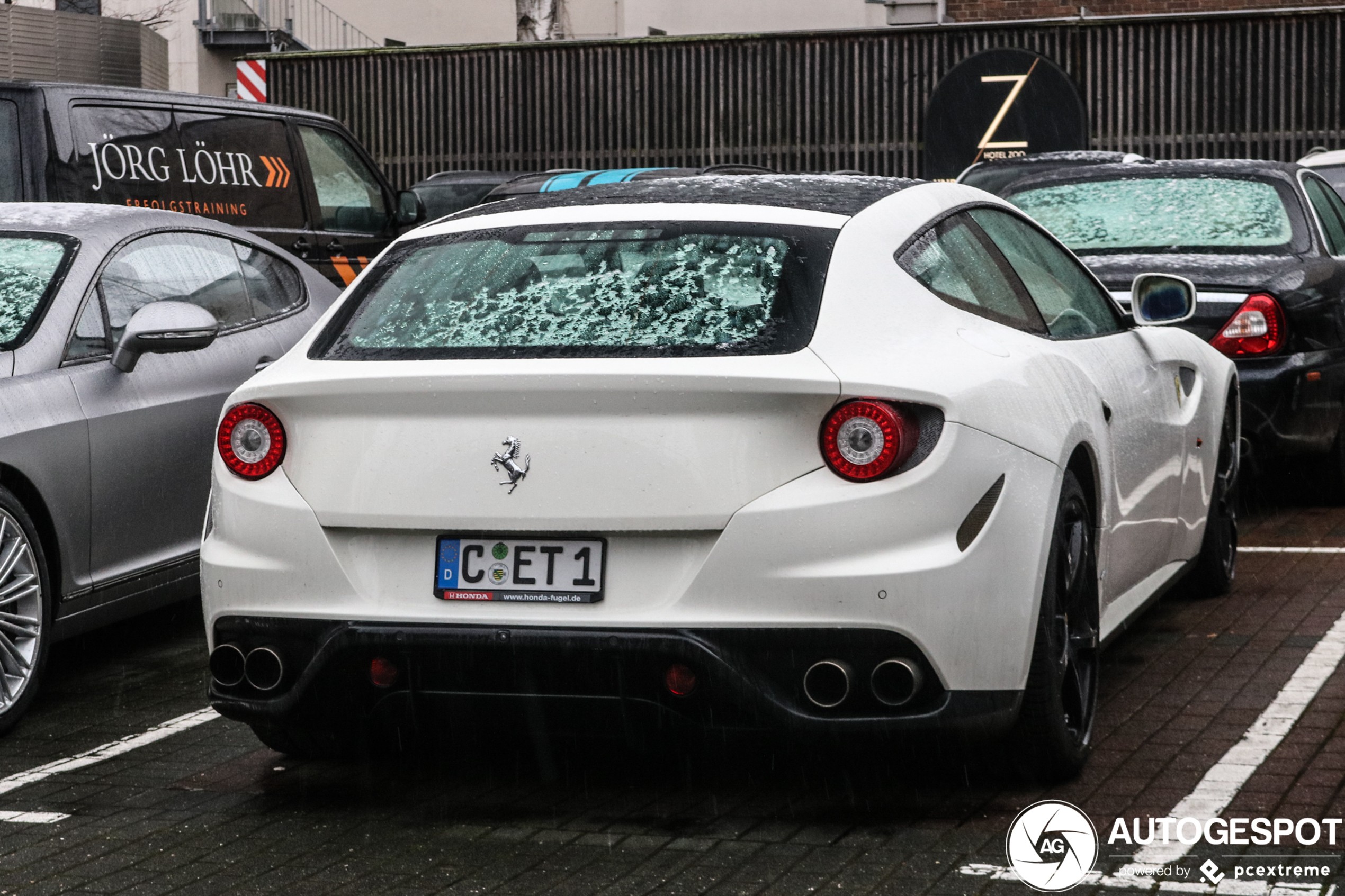 Ferrari FF