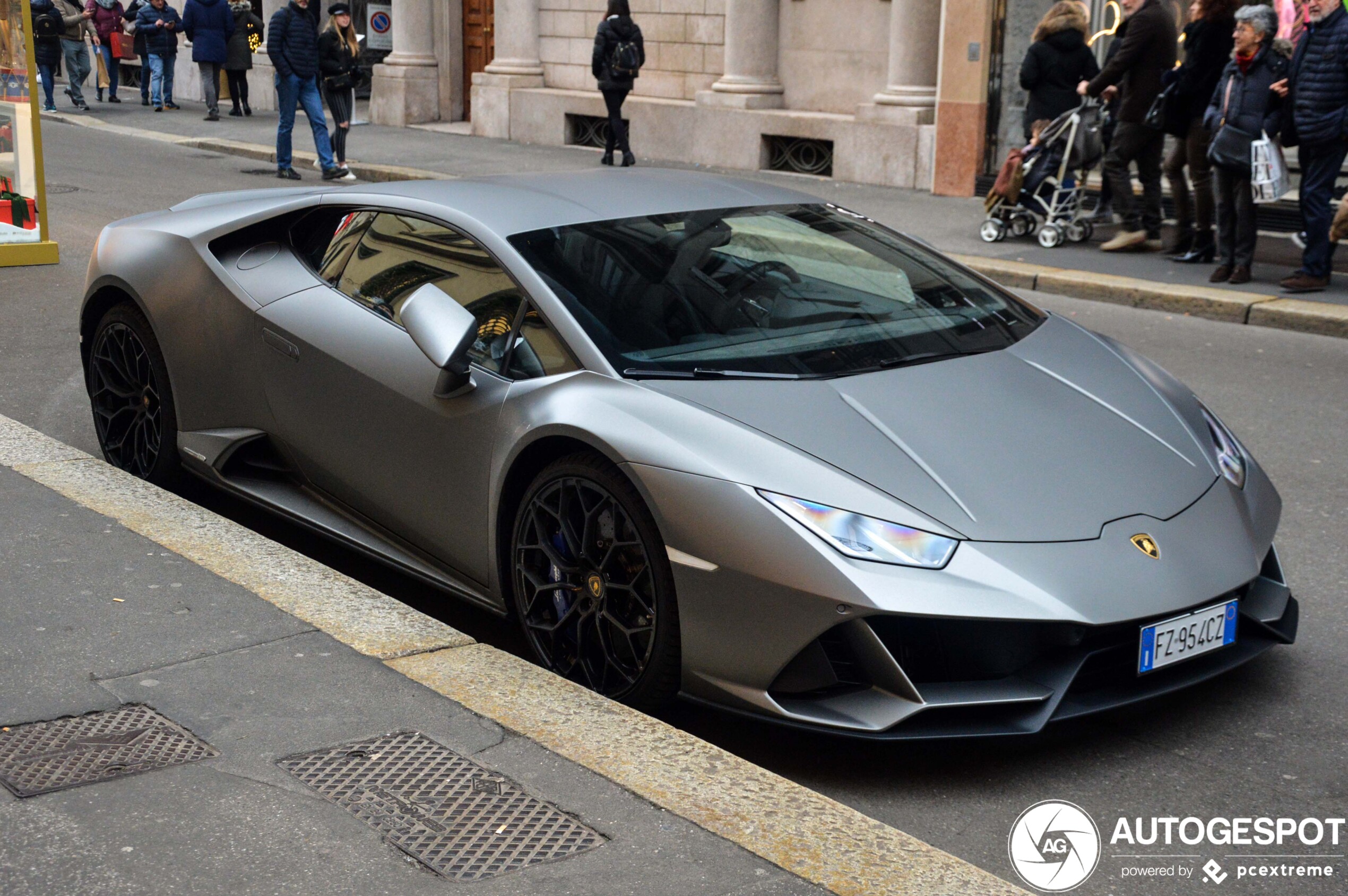 Lamborghini Huracán LP640-4 EVO