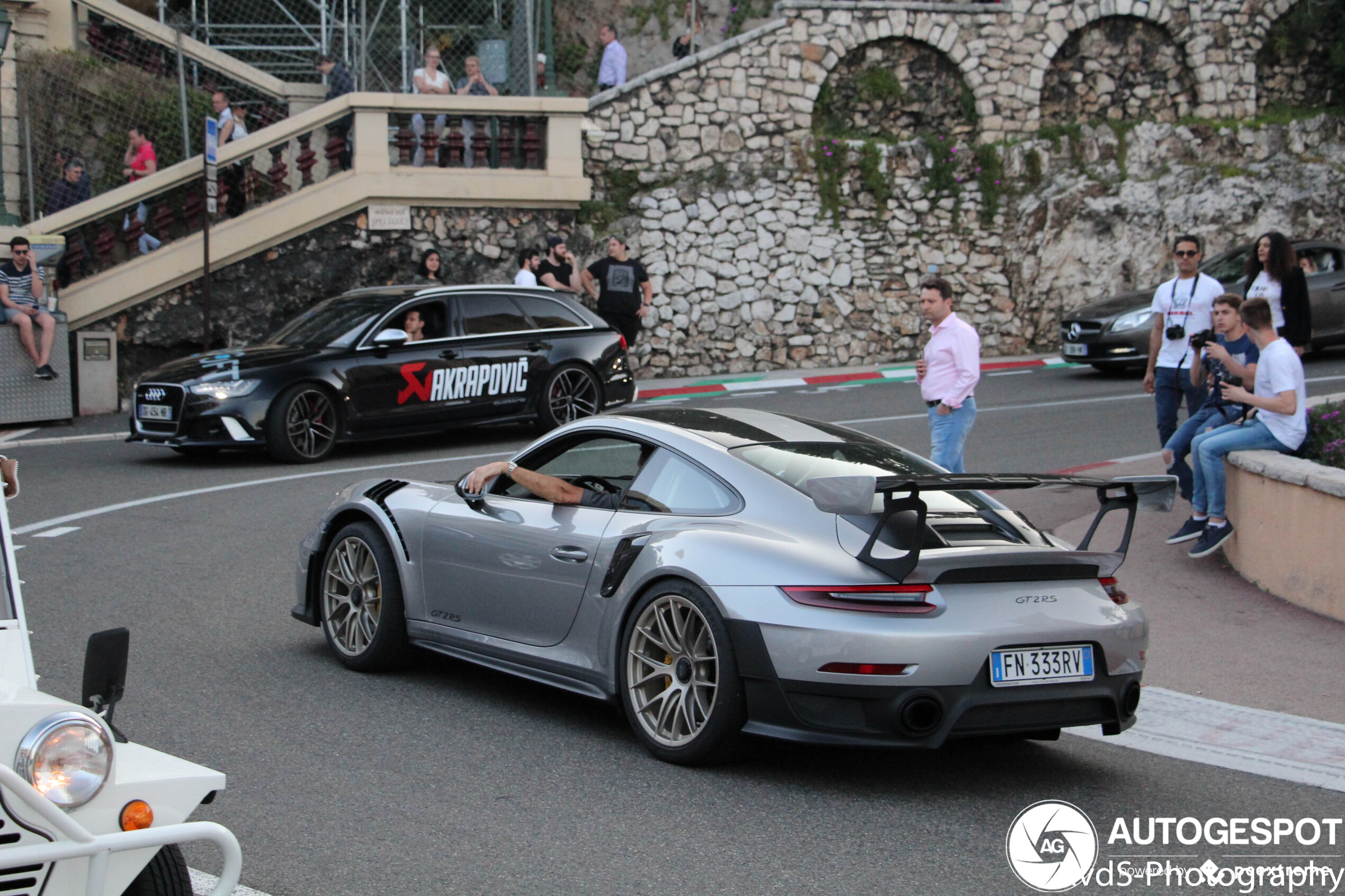 Porsche 991 GT2 RS Weissach Package