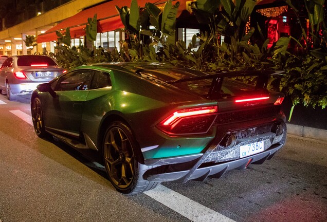 Lamborghini Huracán LP640-4 Performante