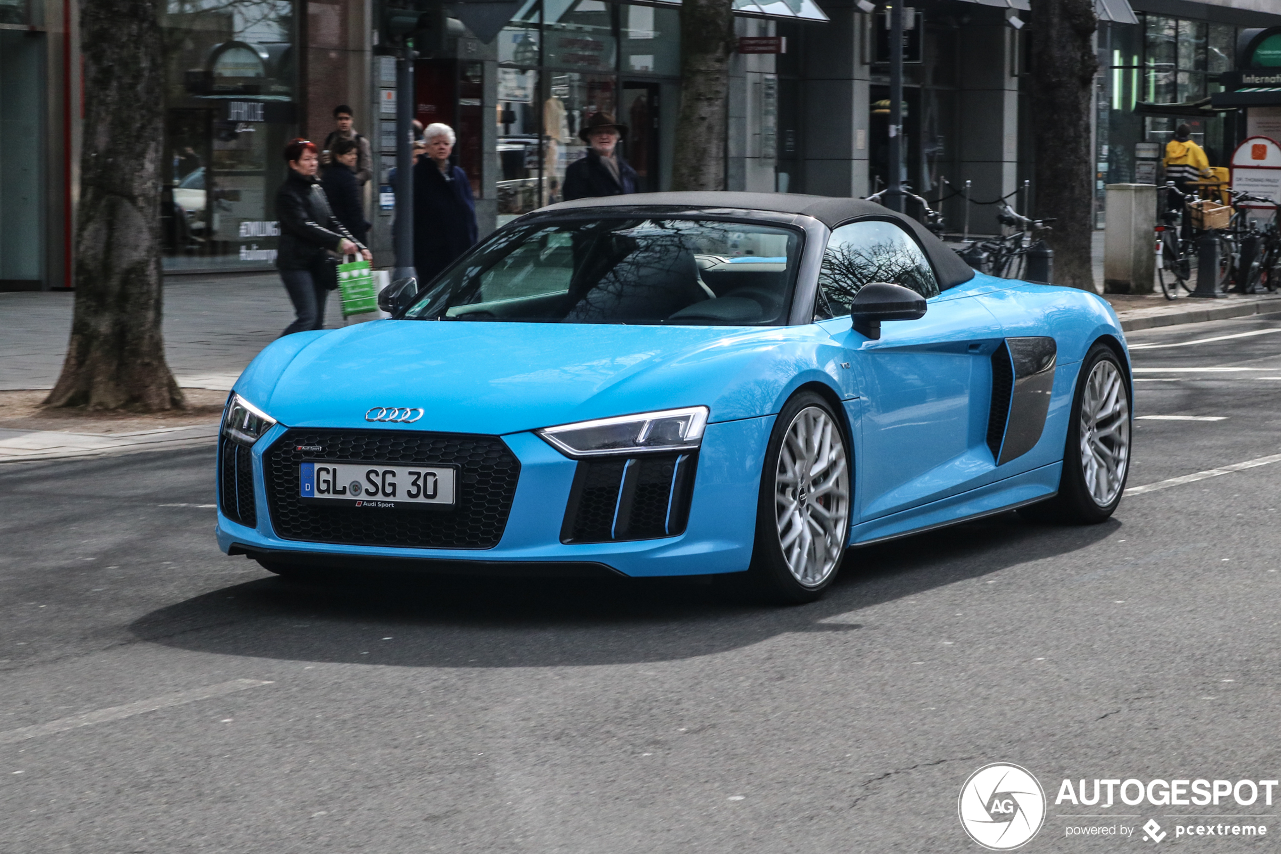 Audi R8 V10 Plus Spyder 2017