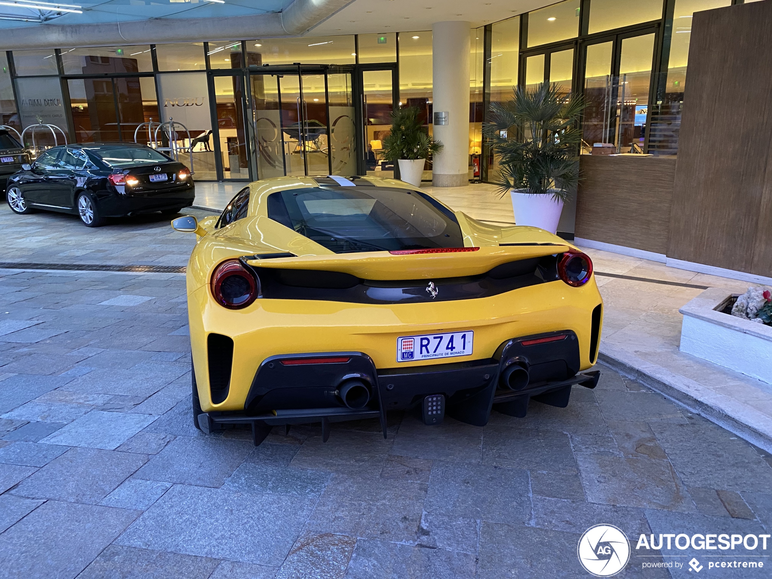 Ferrari 488 Pista