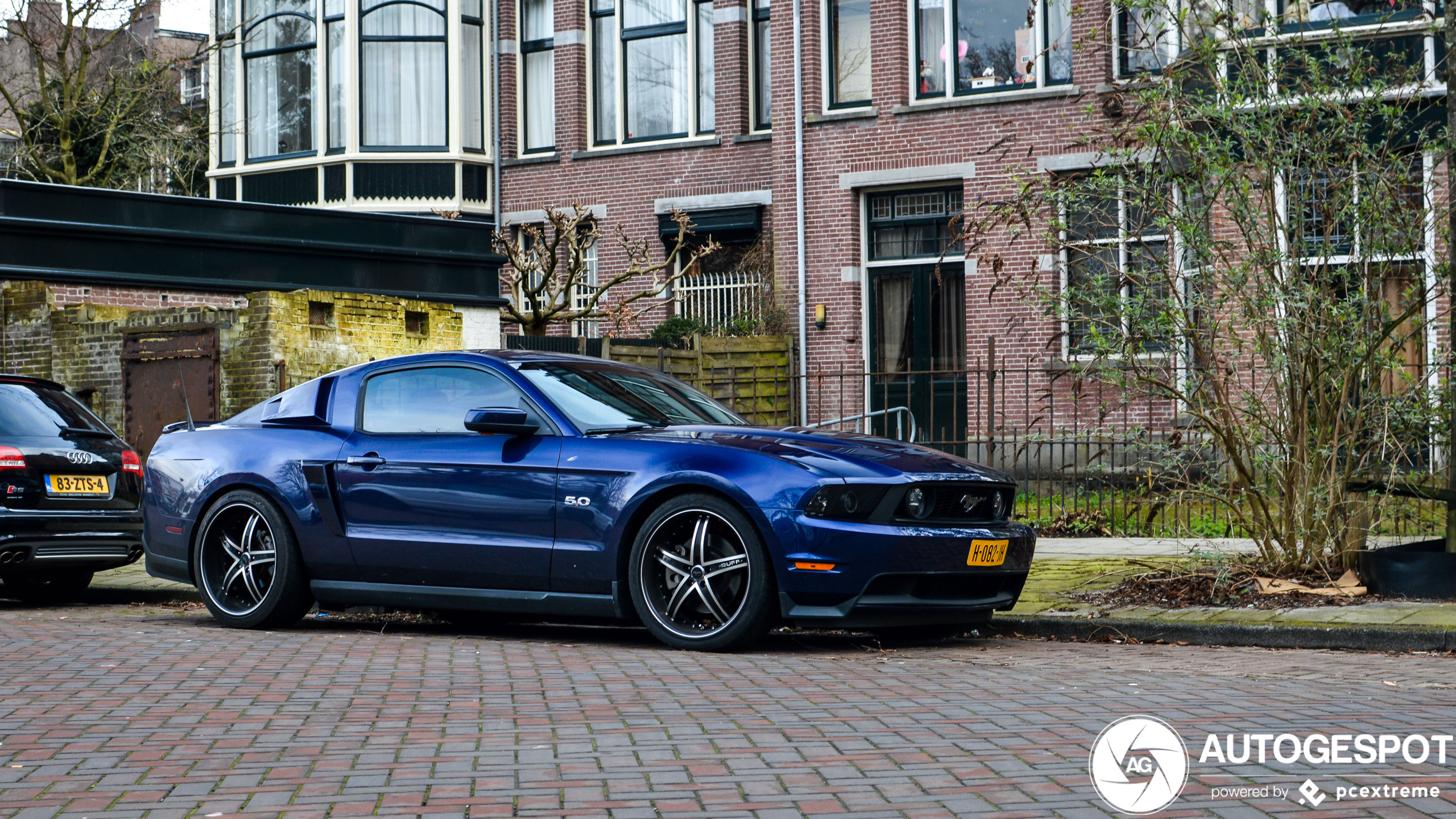 Ford Mustang GT 2011