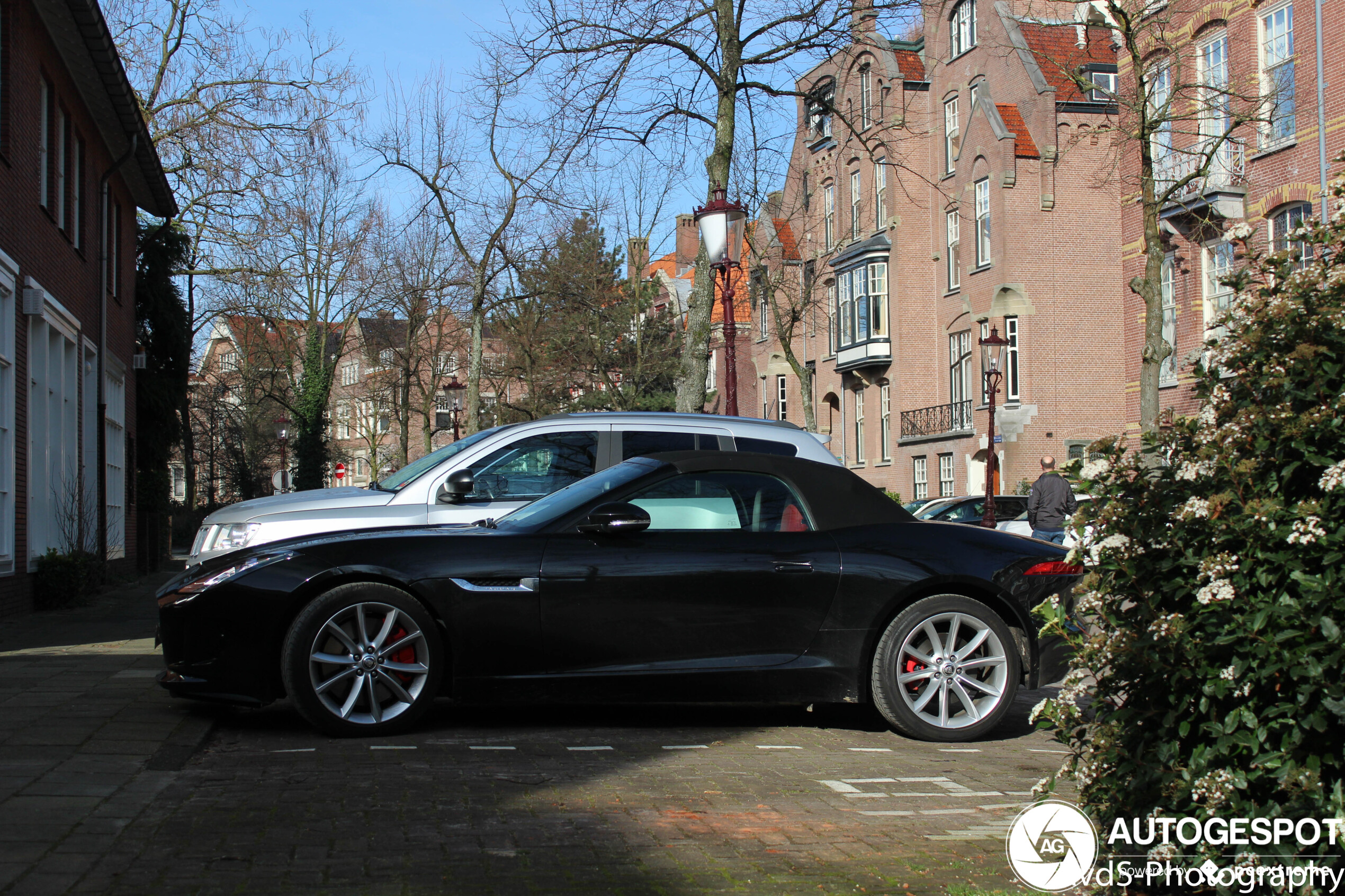 Jaguar F-TYPE S Convertible