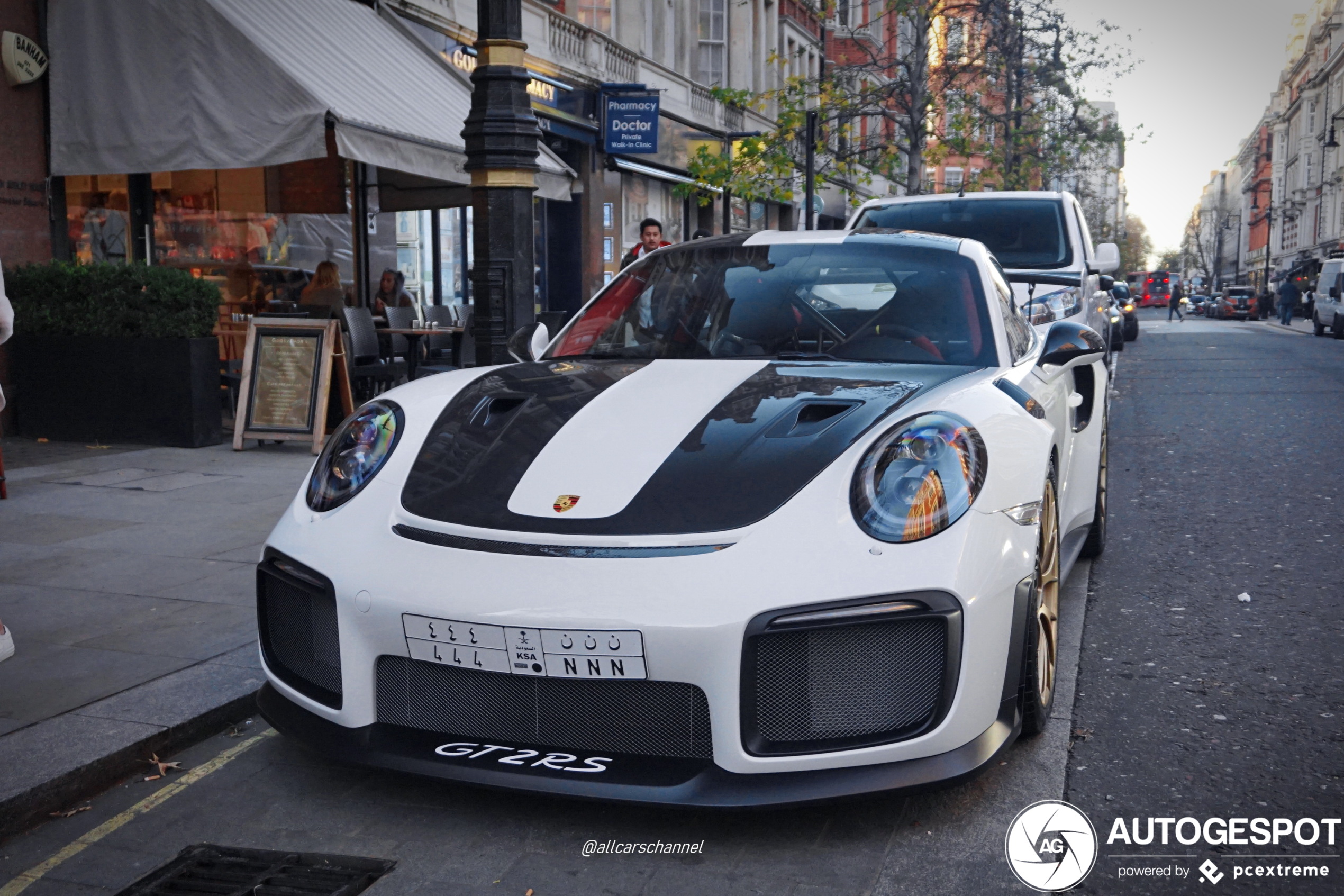 Porsche 991 GT2 RS Weissach Package