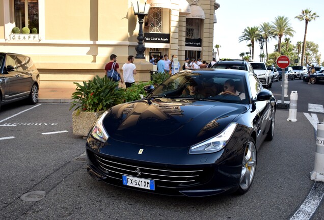 Ferrari GTC4Lusso