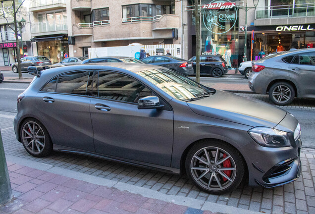 Mercedes-AMG A 45 W176 2015