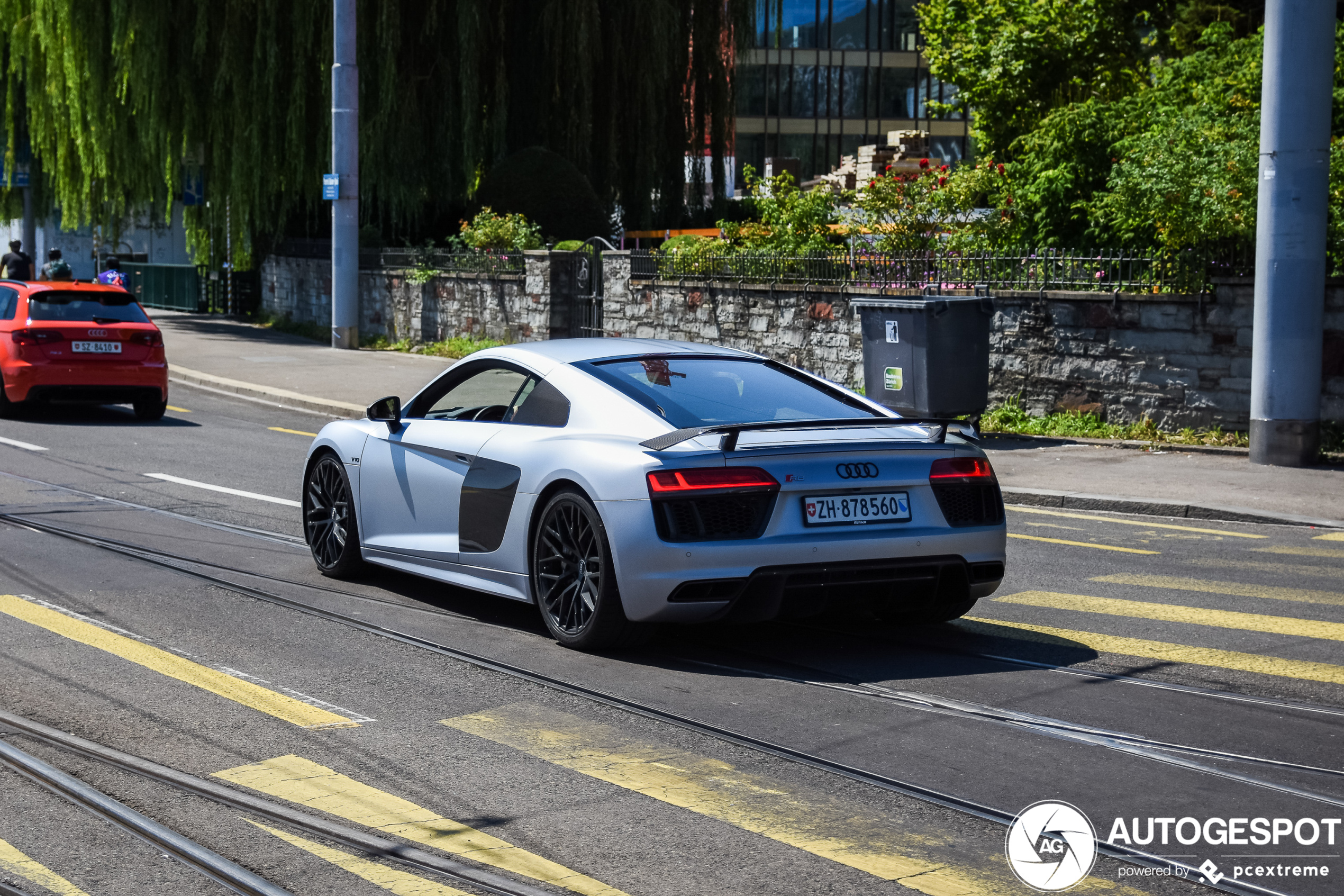 Audi R8 V10 Plus 2015