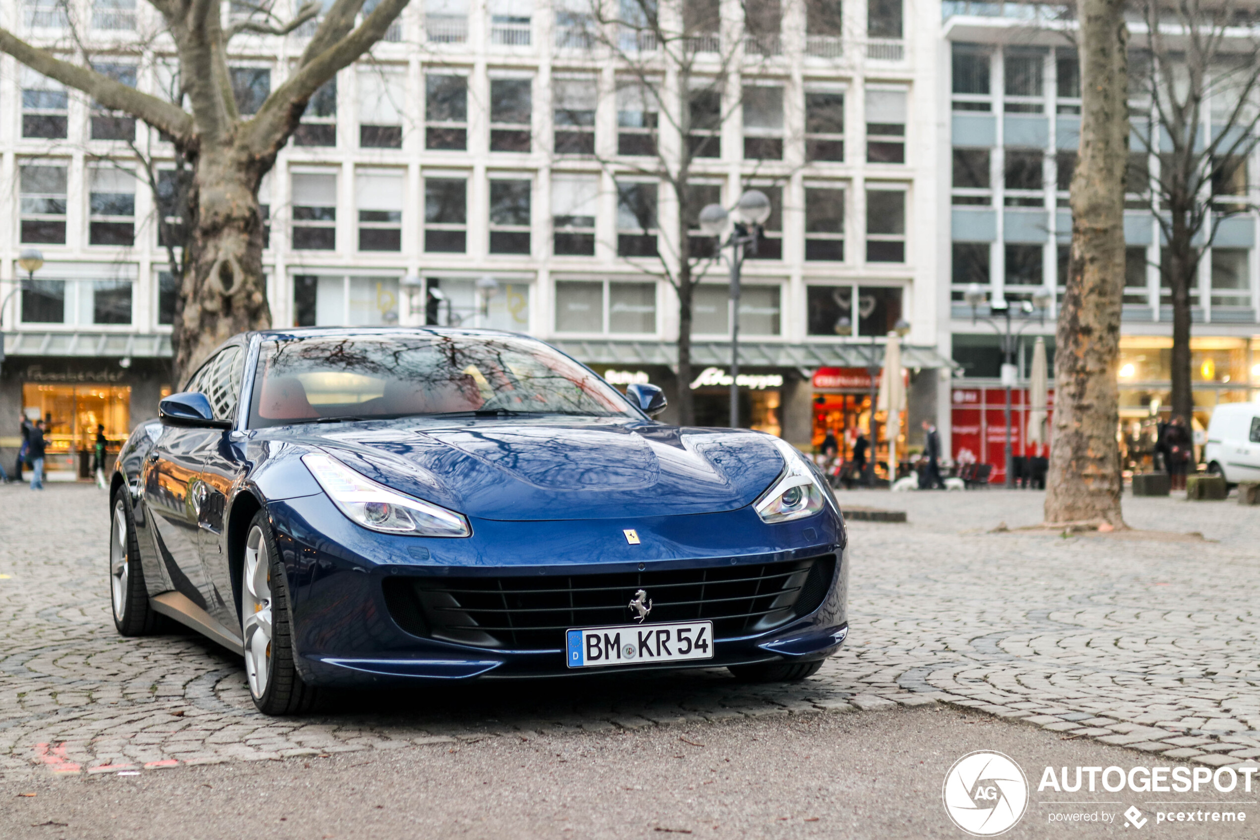 Ferrari GTC4Lusso