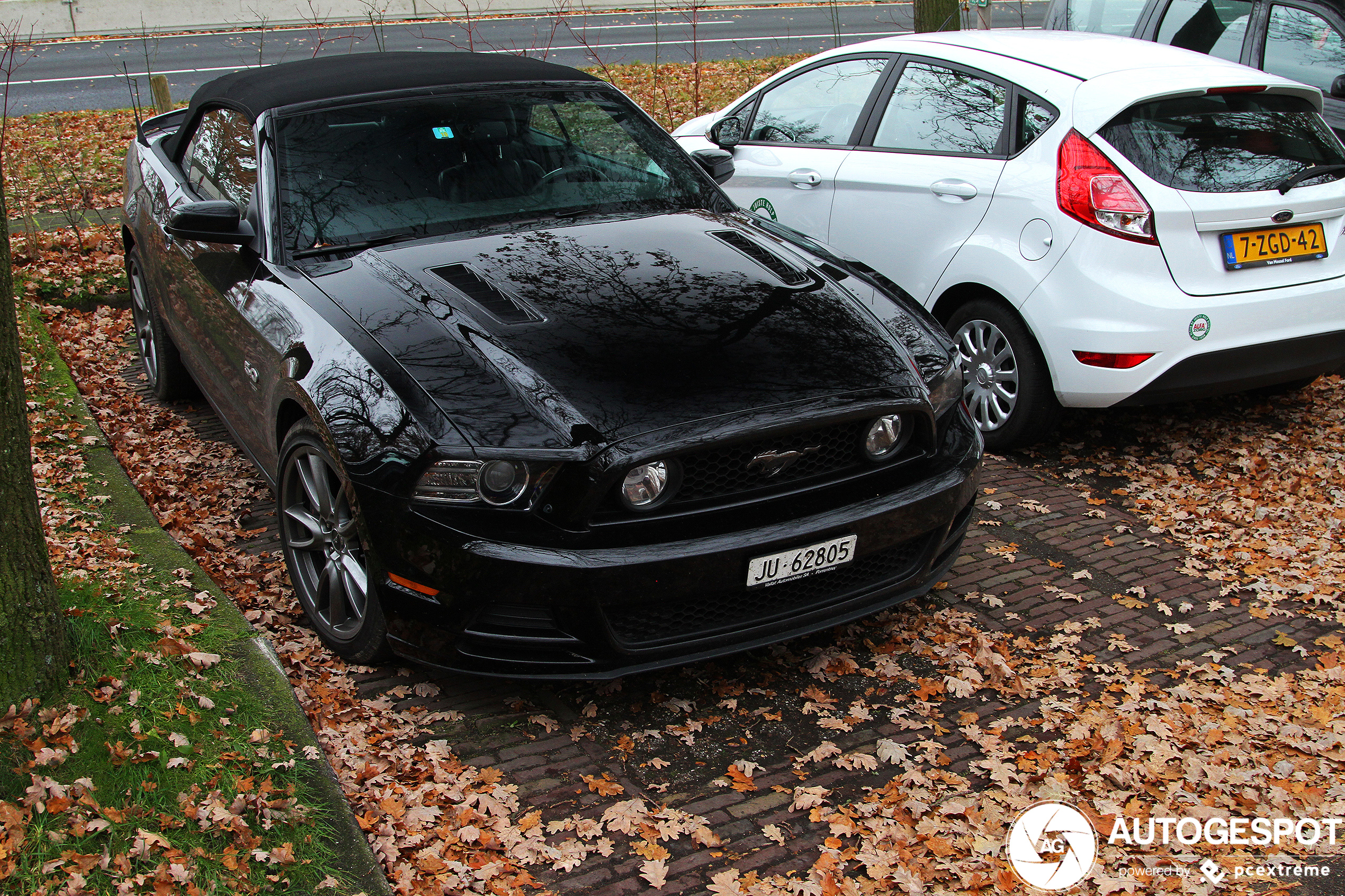 Ford Mustang GT Convertible 2013