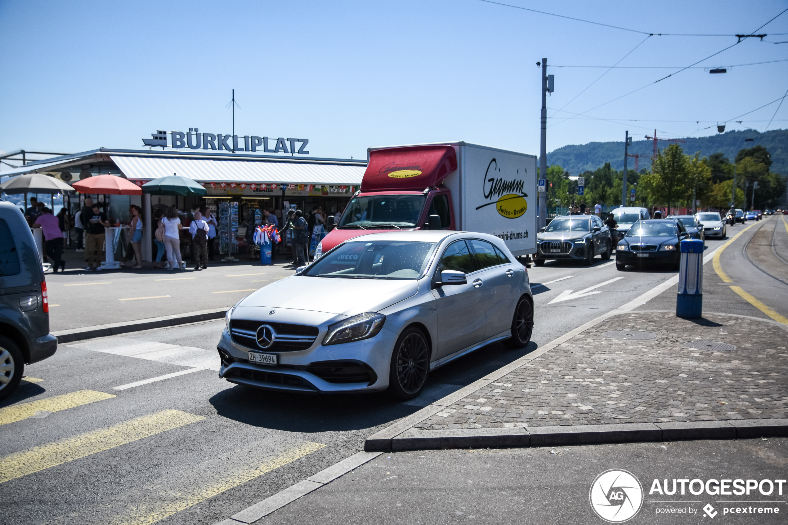 Mercedes-AMG A 45 W176 2015