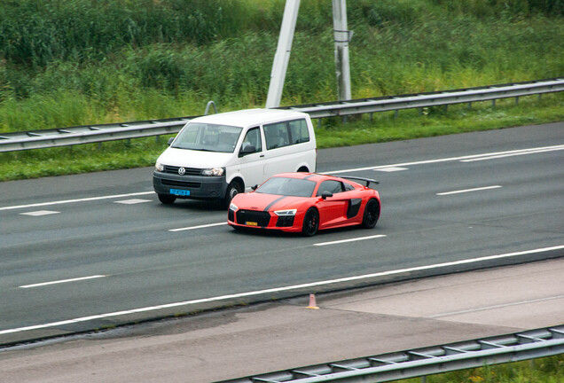 Audi R8 V10 Plus 2015