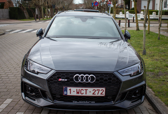 Audi RS4 Avant B9