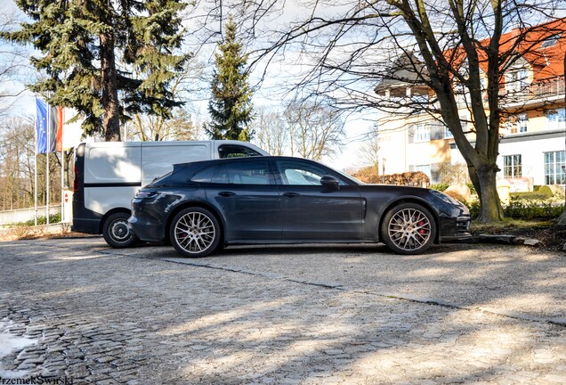 Porsche 971 Panamera Turbo Sport Turismo