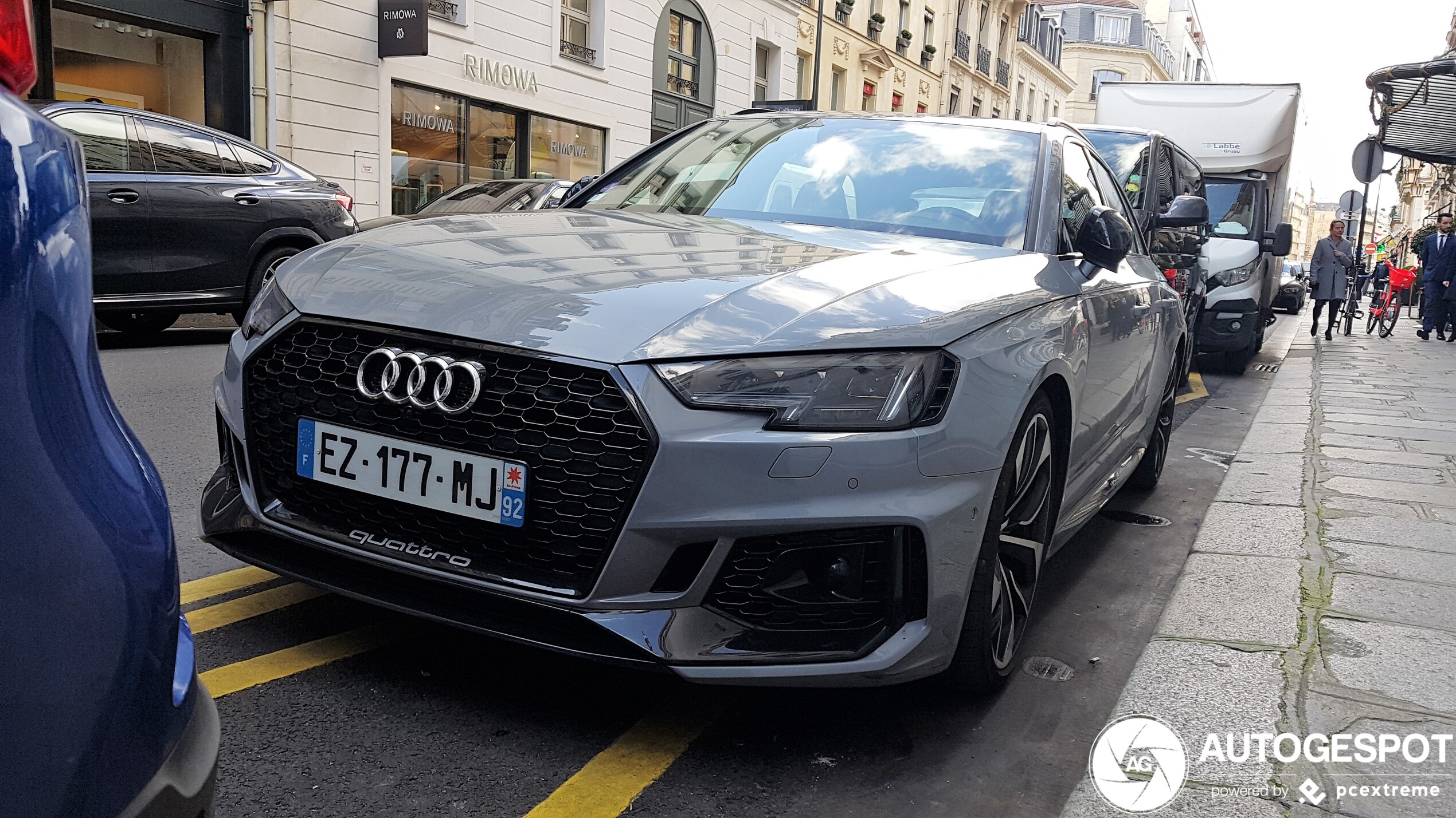 Audi RS4 Avant B9