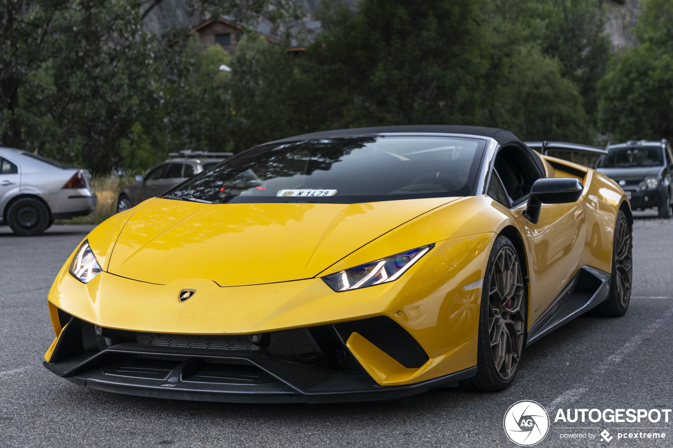 Lamborghini Huracán LP640-4 Performante Spyder