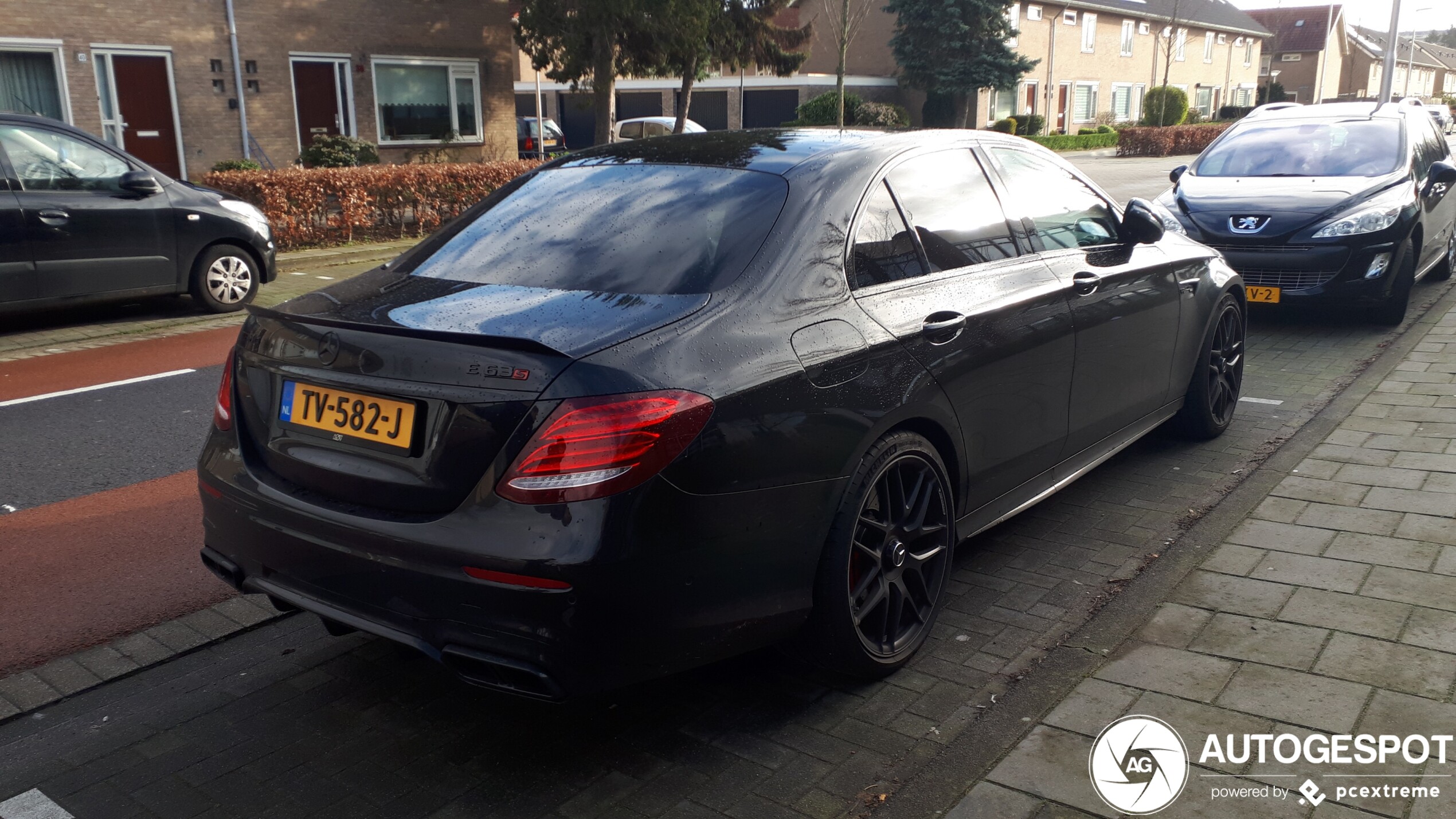 Mercedes-AMG E 63 S W213