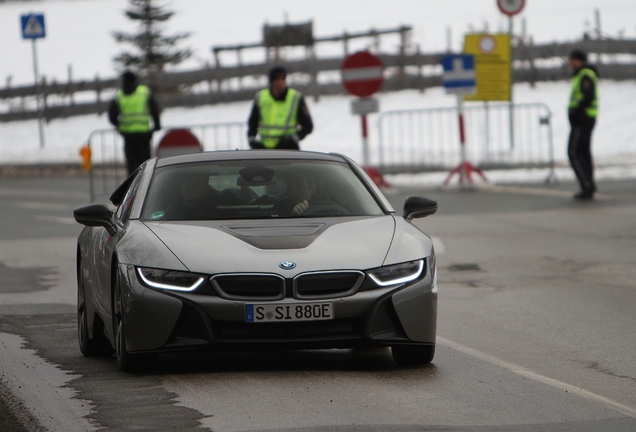 BMW i8 2018