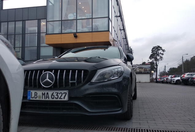 Mercedes-AMG C 63 S W205 2018