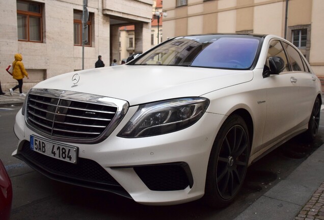 Mercedes-Benz S 63 AMG V222