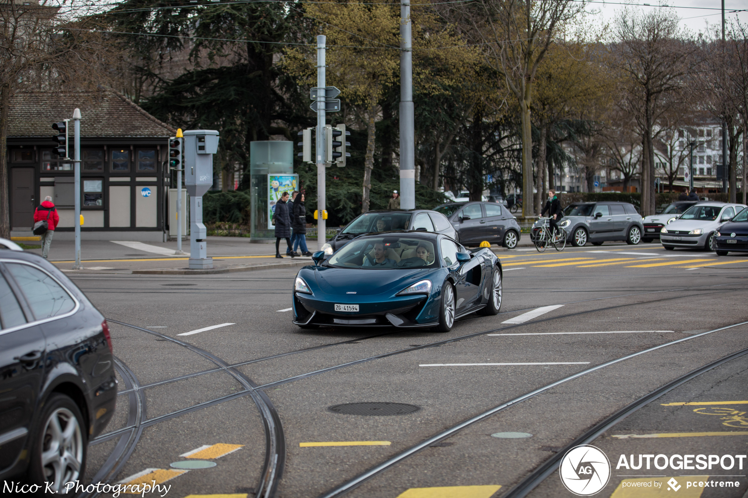 McLaren 570GT