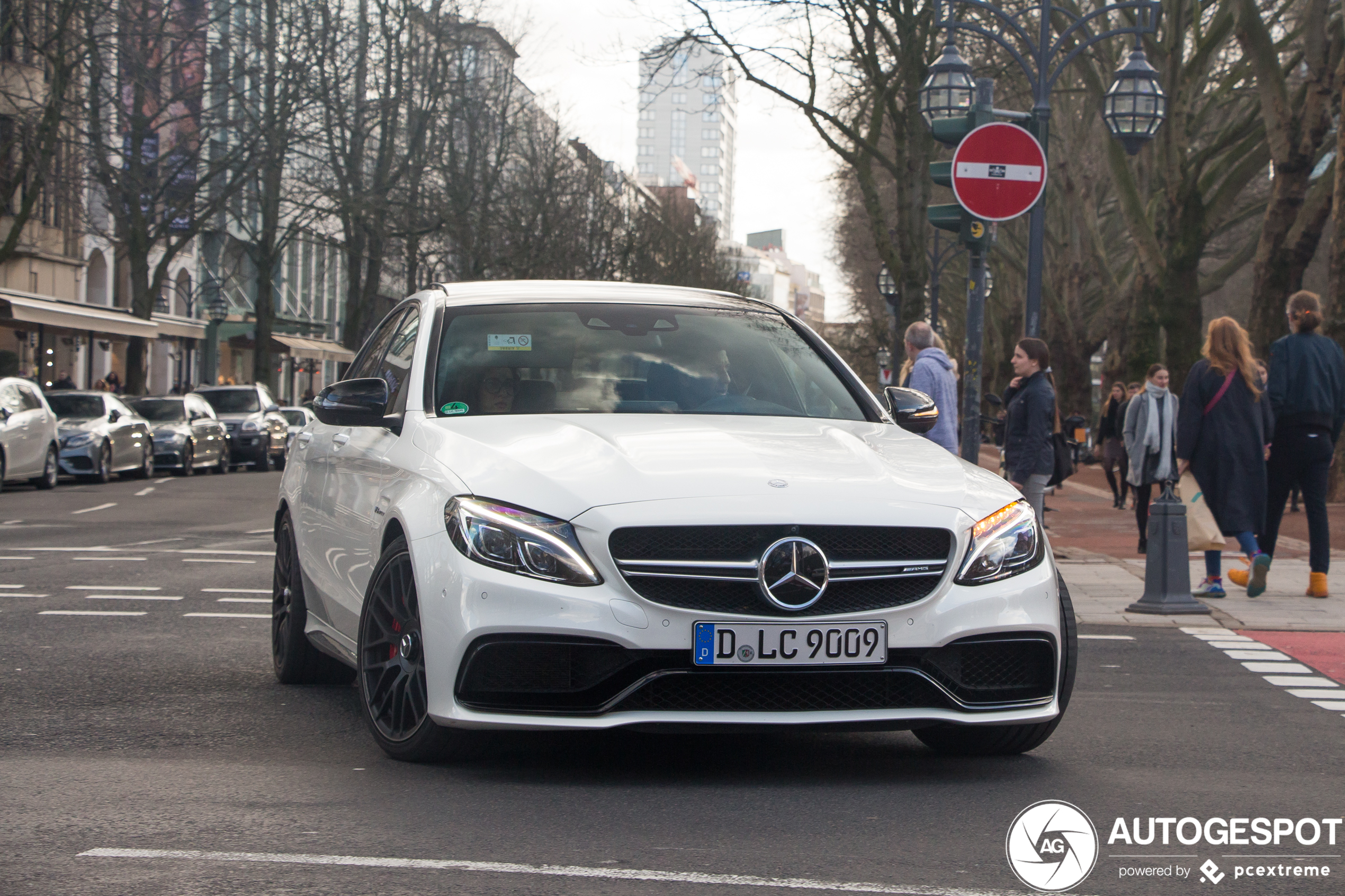 Mercedes-AMG C 63 S W205