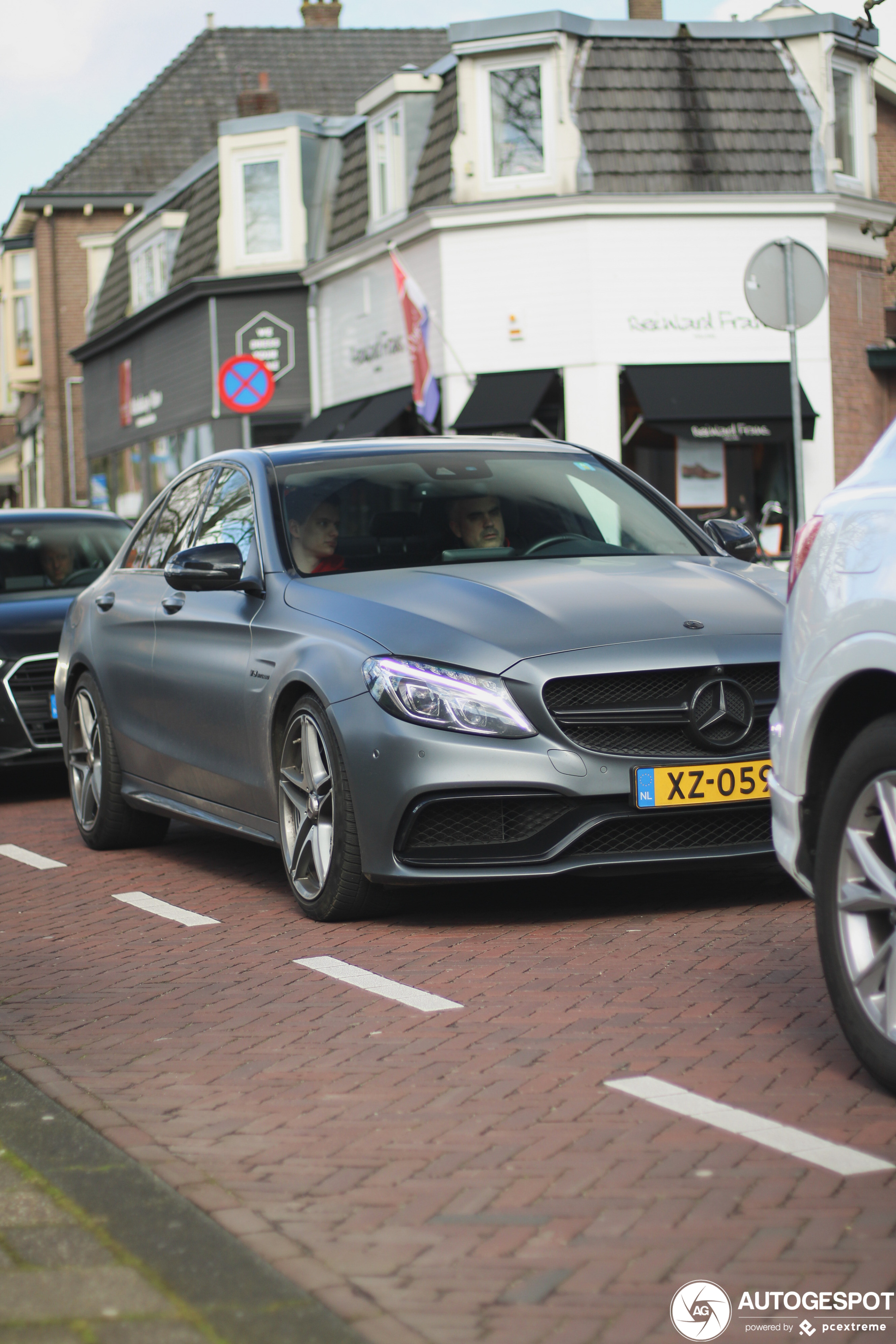 Mercedes-AMG C 63 W205