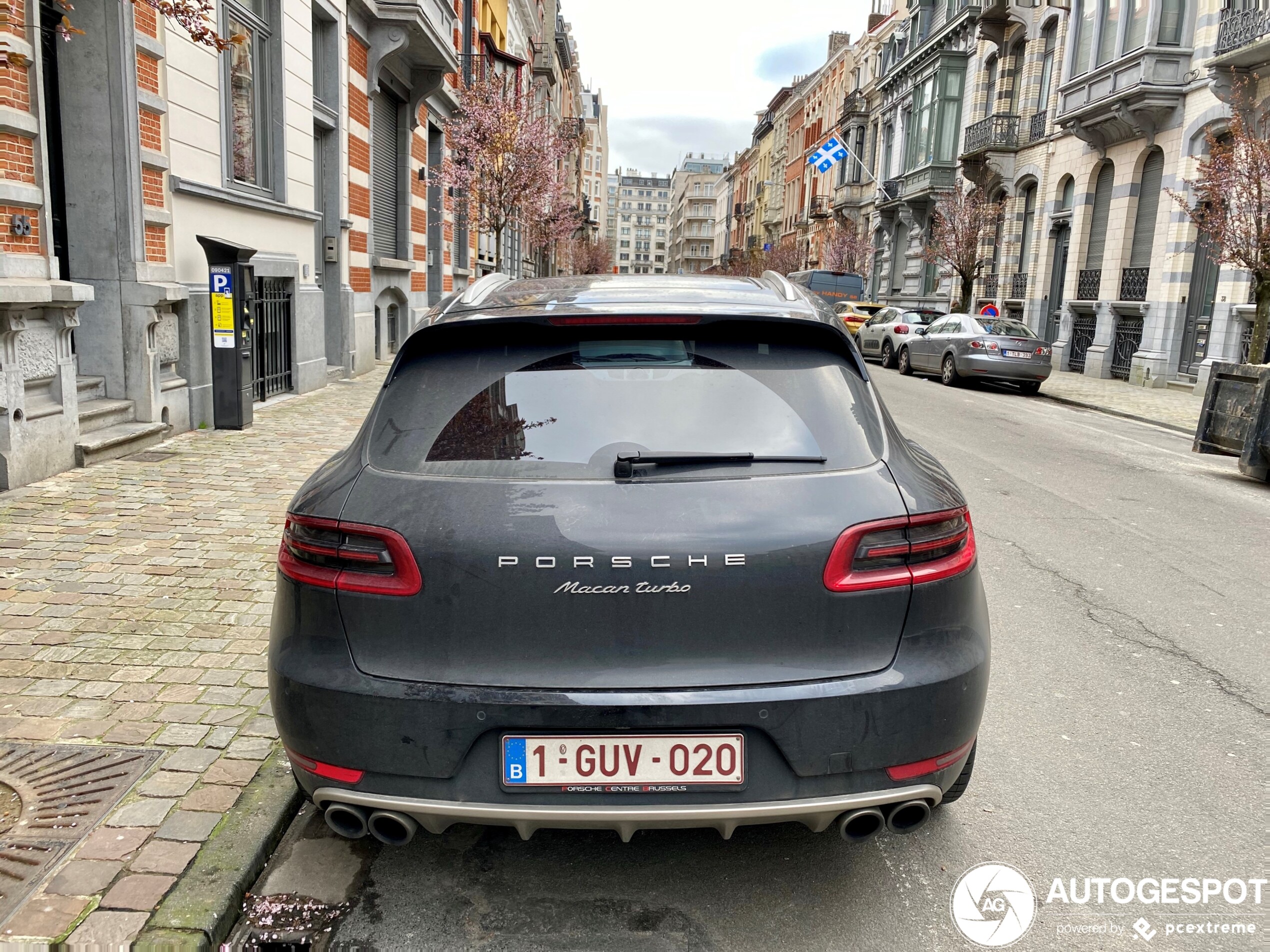 Porsche 95B Macan Turbo