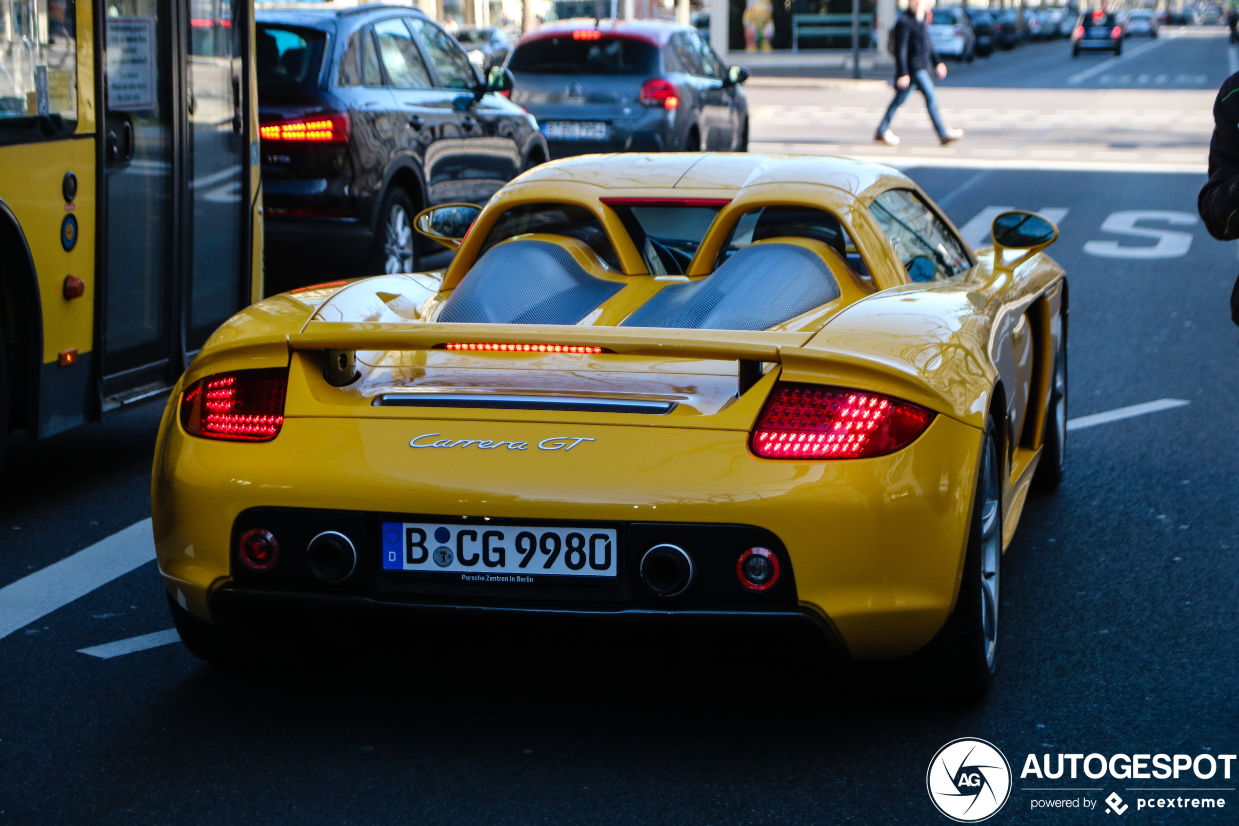 Yellow Porsche Carrera GT brightens up your day
