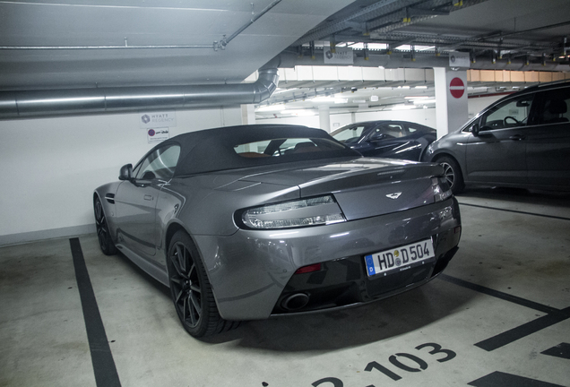 Aston Martin V12 Vantage S Roadster