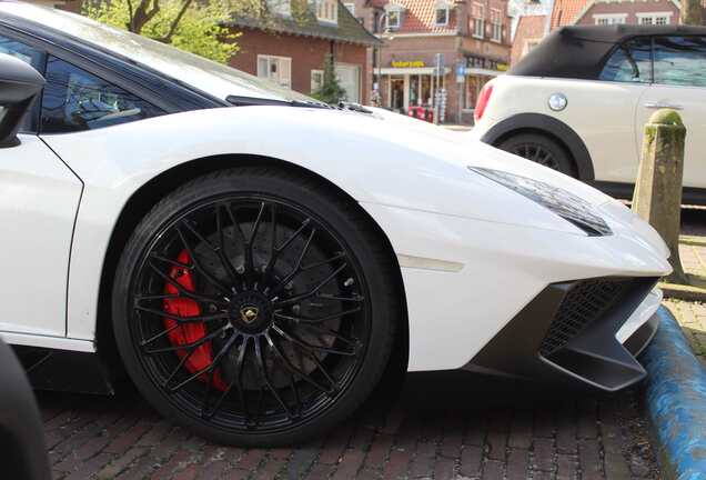 Lamborghini Aventador LP750-4 SuperVeloce Roadster