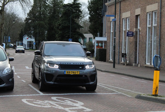 Land Rover Range Rover Sport SVR