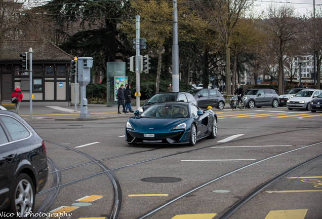 McLaren 570GT