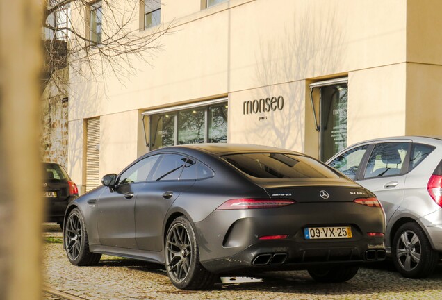 Mercedes-AMG GT 63 S X290