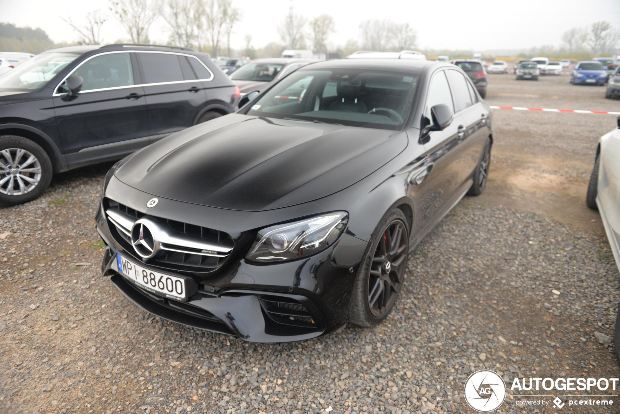 Mercedes-AMG E 63 S W213