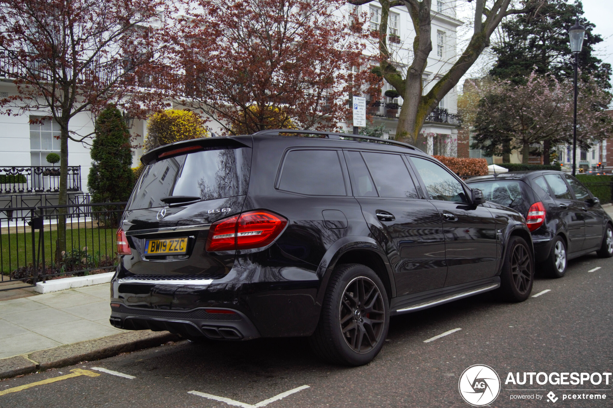 Mercedes-AMG GLS 63 X166