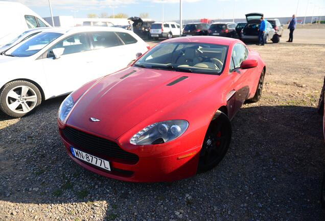 Aston Martin V8 Vantage