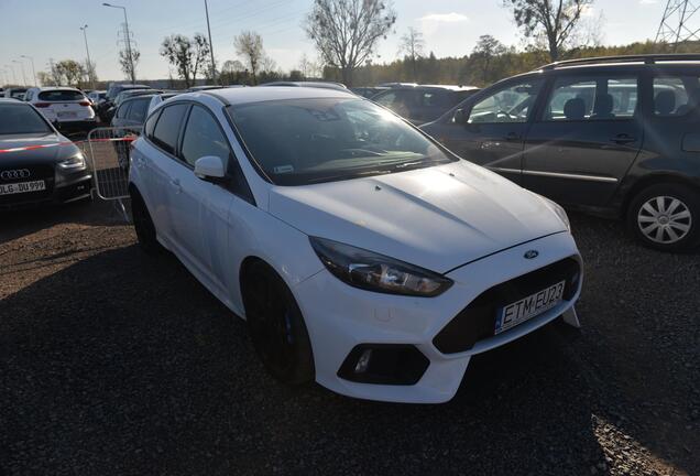 Ford Focus RS 2015