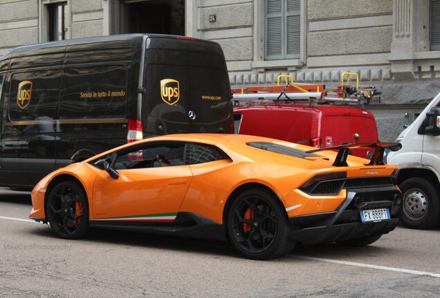 Lamborghini Huracán LP640-4 Performante