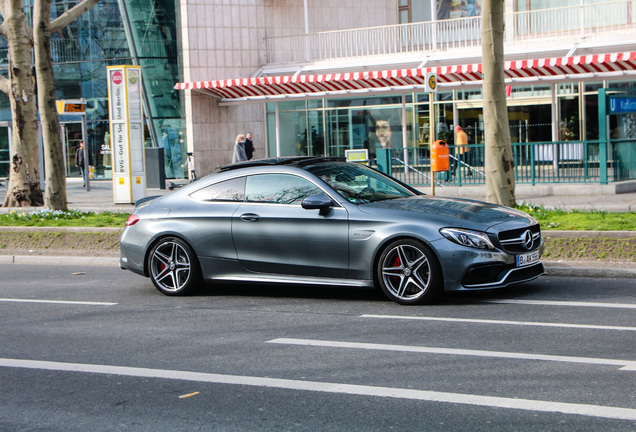 Mercedes-AMG C 63 S Coupé C205