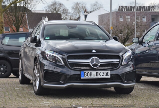 Mercedes-Benz GLA 45 AMG X156