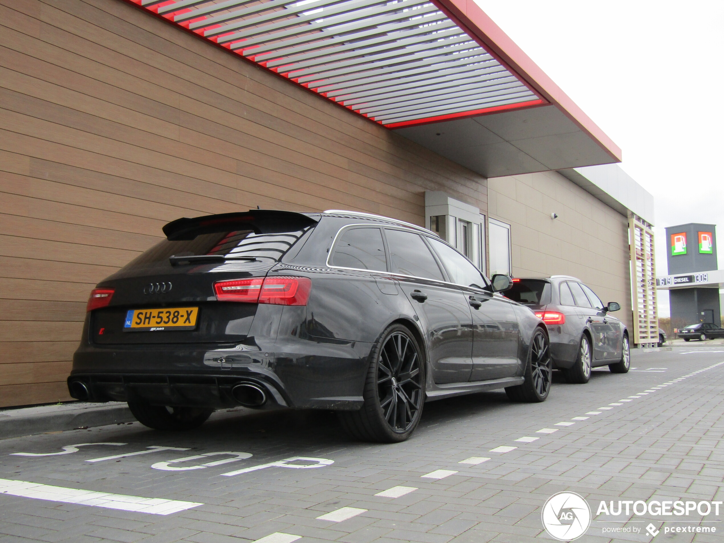 Audi RS6 Avant C7