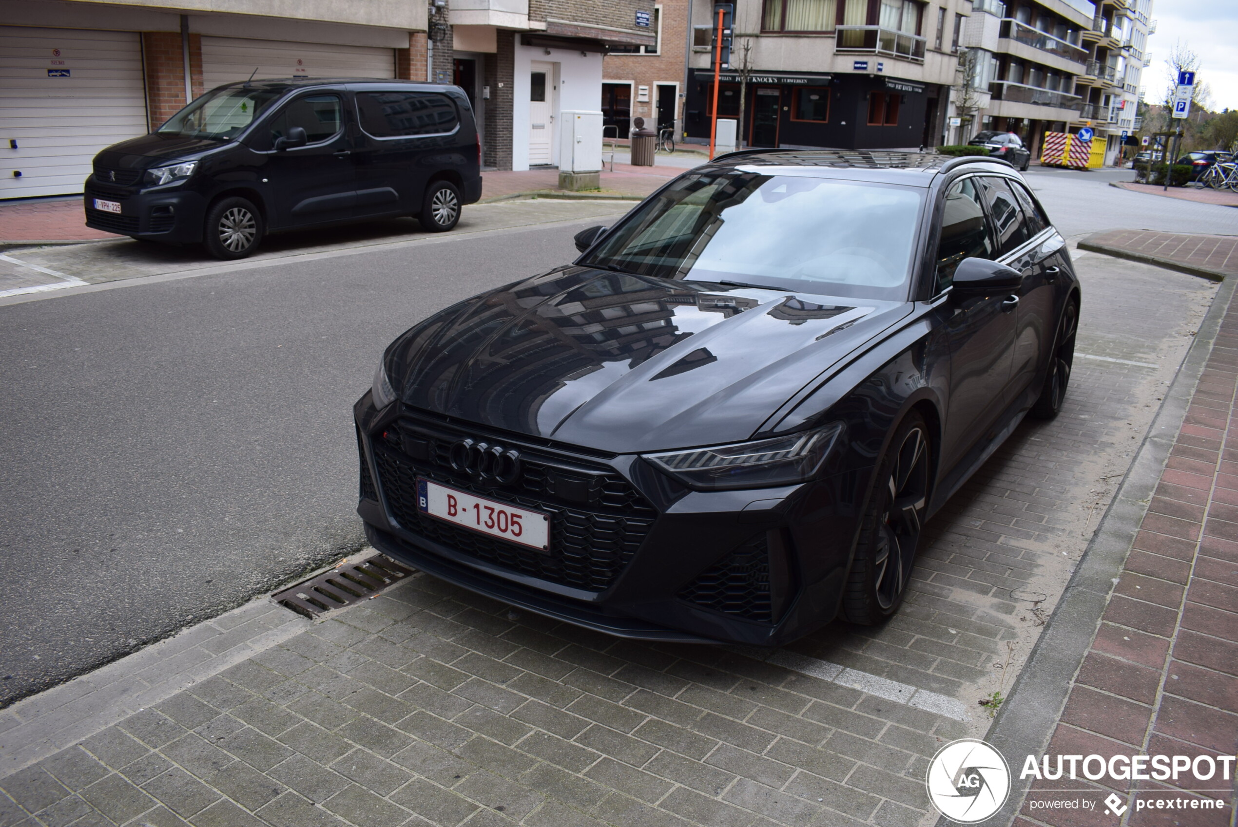 Audi RS6 Avant C8