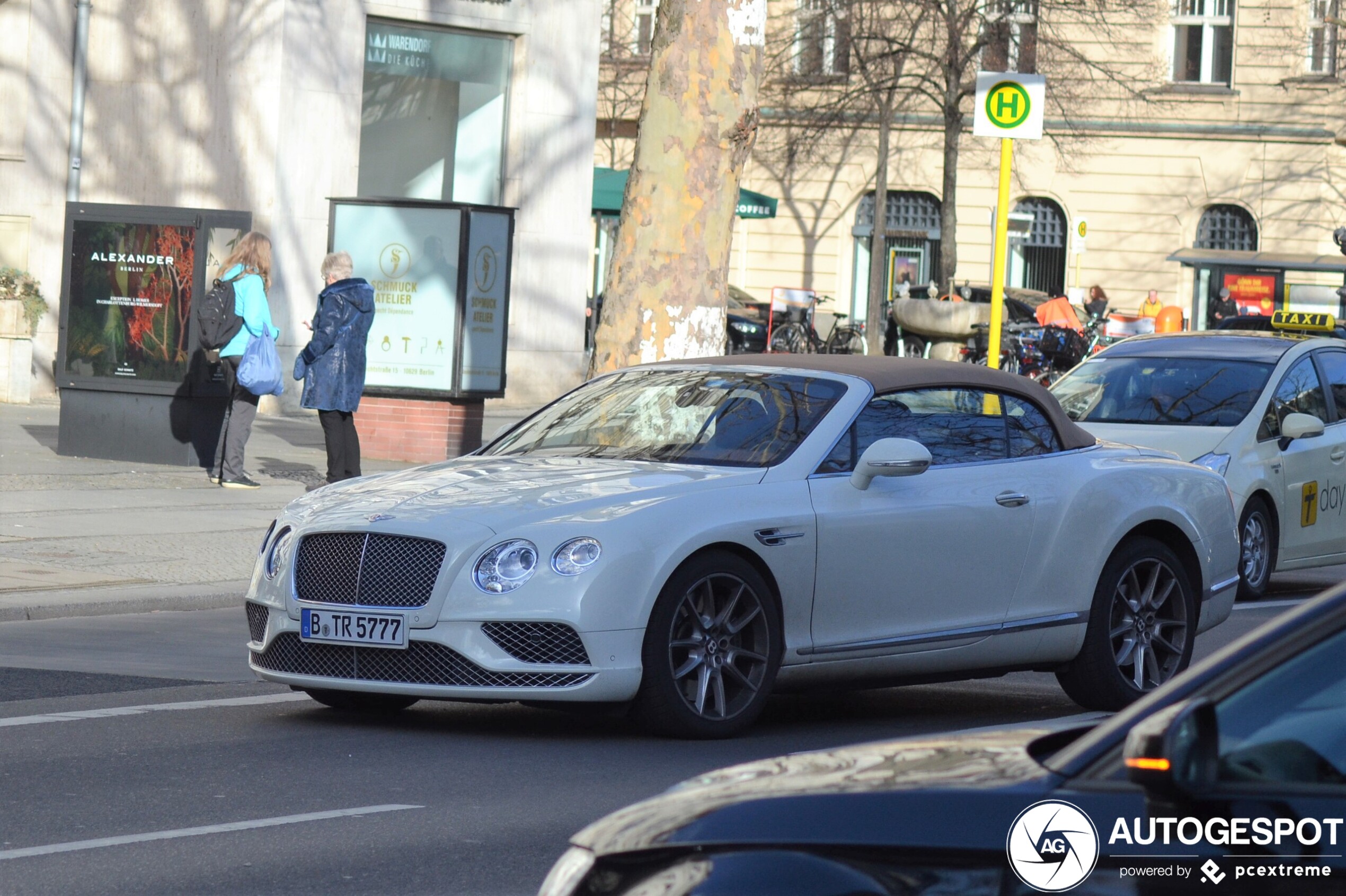 Bentley Continental GTC V8 2016