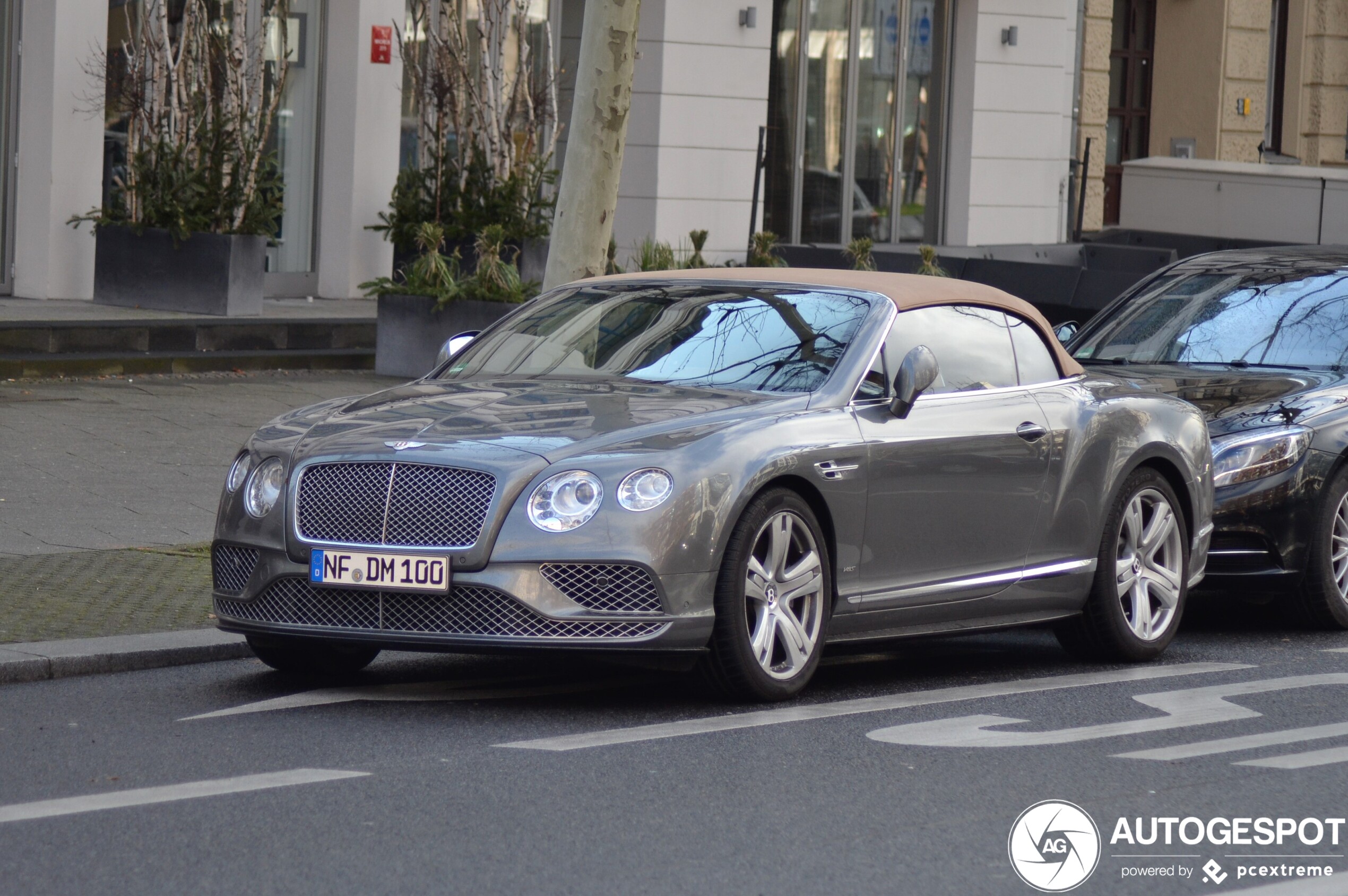 Bentley Continental GTC V8 S 2016