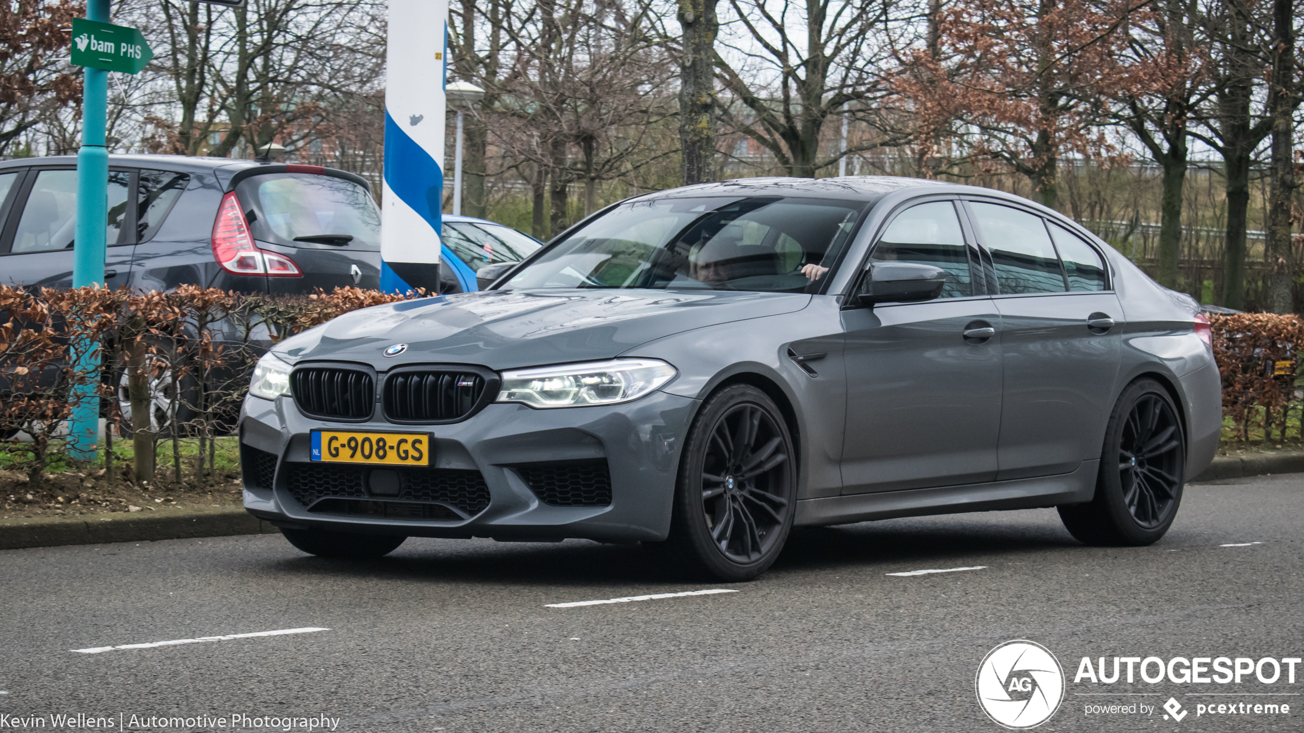 BMW M5 F90