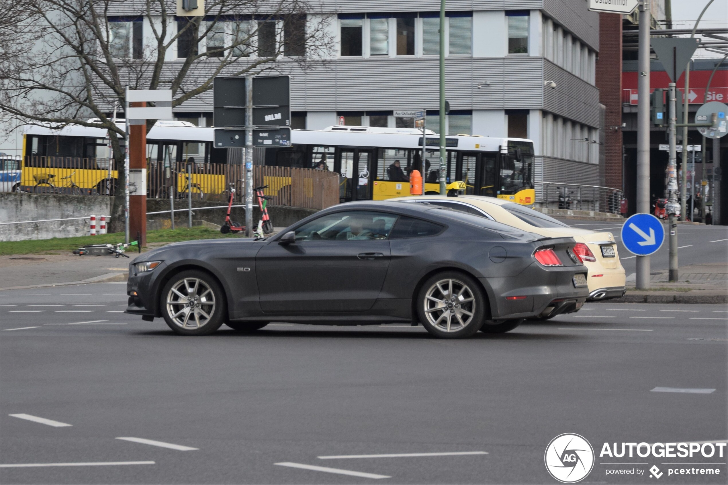 Ford Mustang GT 50th Anniversary Edition