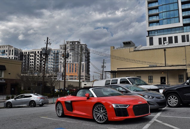 Audi R8 V10 Spyder 2016